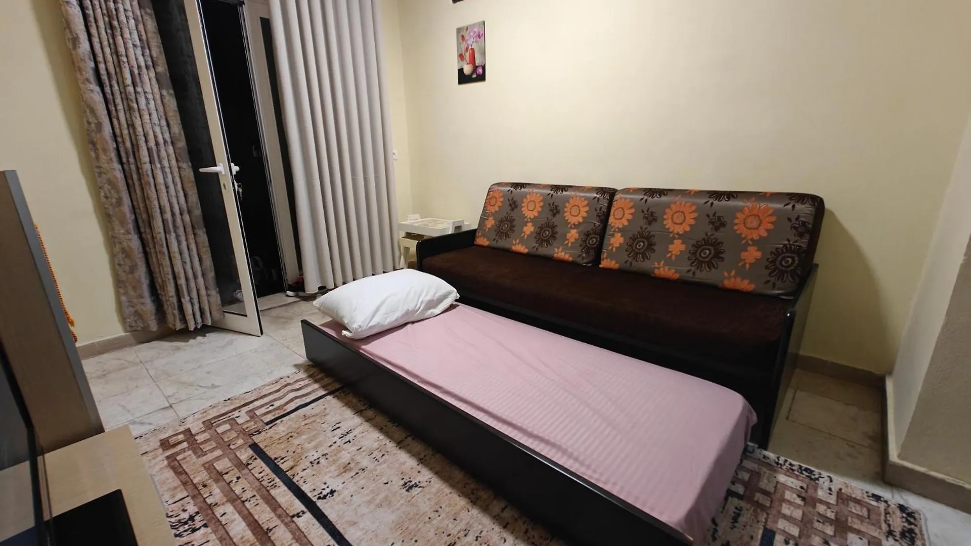 Apartment Green Tirana