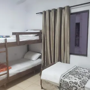 Auberge de jeunesse Split Rock, Tirana