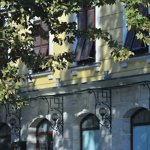 4* Otel Monarc