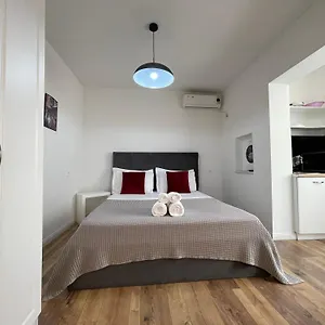  Hotel apartamentowy Central Studio Apartments